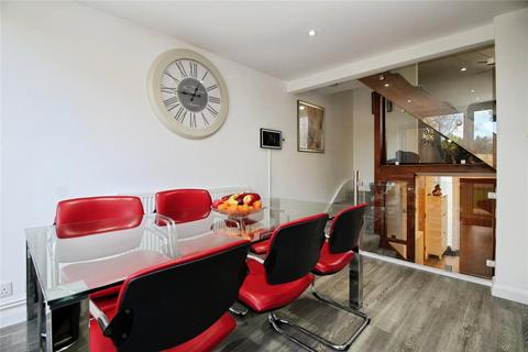 4 bedroom terraced house for sale, Mariner Way, Hertfordshire HP2