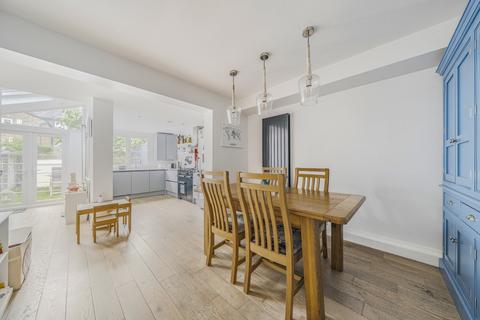 undefined, New Road, Kingston Upon Thames, KT2