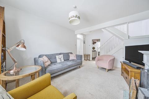 undefined, New Road, Kingston Upon Thames, KT2