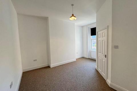 2 bedroom flat to rent, Grosvenor Place, Jesmond