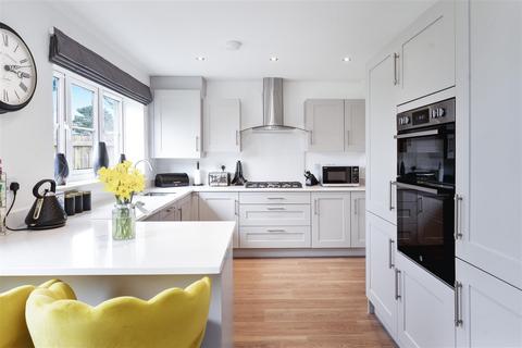 5 bedroom detached house for sale, Cross Park, Bideford EX39