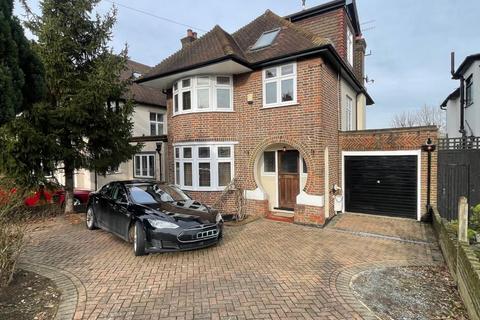 5 bedroom detached house to rent, The Ridgeway, Mill Hill, NW7
