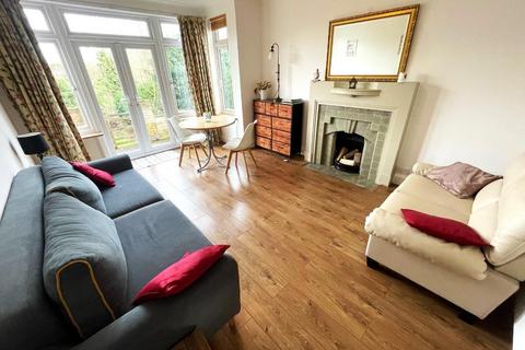 5 bedroom detached house to rent, The Ridgeway, Mill Hill, NW7