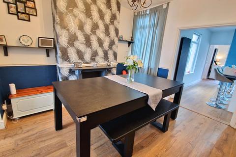 4 bedroom terraced house for sale, MACKWORTH ROAD, PORTHCAWL, CF36 5BP