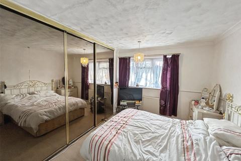 3 bedroom semi-detached house for sale, Burns Close, Welling, Kent, DA16
