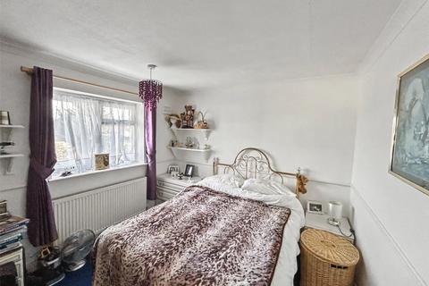 3 bedroom semi-detached house for sale, Burns Close, Welling, Kent, DA16