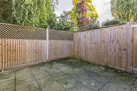 1 bedroom flat to rent, Lingfield Avenue, Kingston Upon Thames KT1