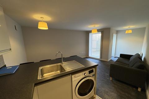 2 bedroom flat to rent, Ashley Cross
