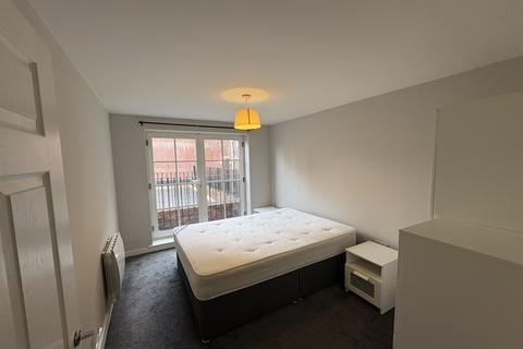 2 bedroom flat to rent, Ashley Cross