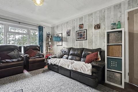 undefined, Chandlers Ford
