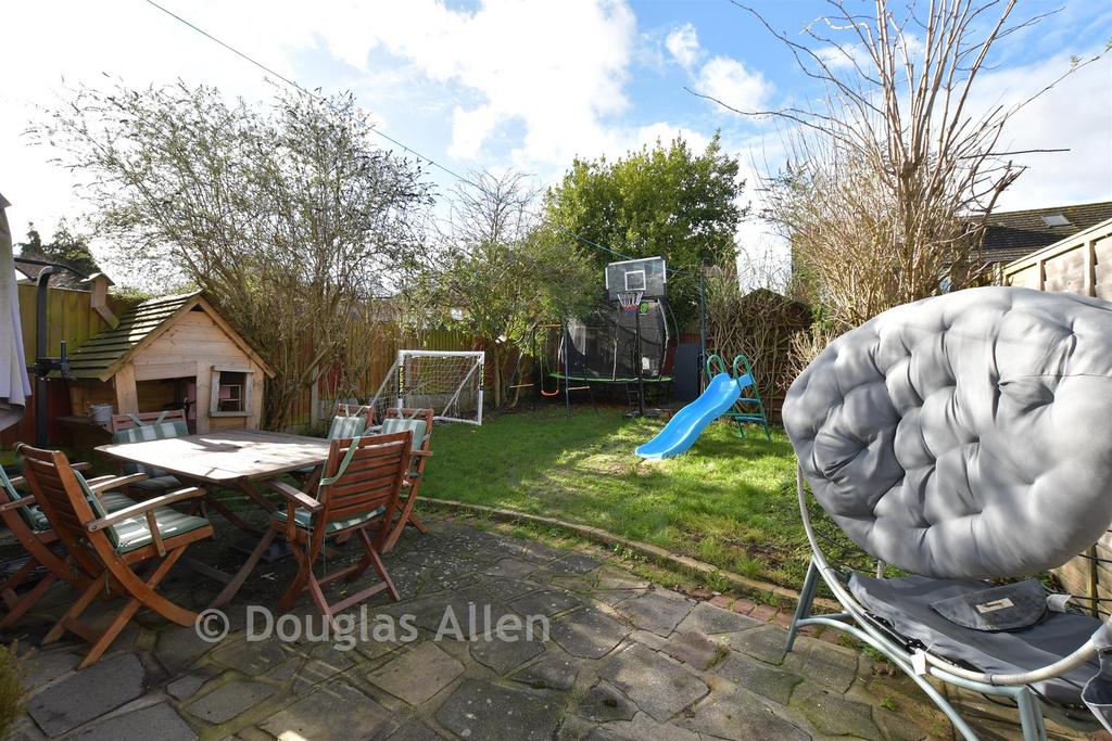 Patio / Decking *