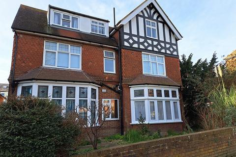 2 bedroom flat for sale, St. Annes Road, Upperton, Eastbourne BN21