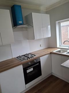 2 bedroom flat to rent, Grace Street, Newcastle Upon Tyne