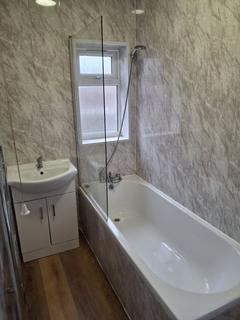 2 bedroom flat to rent, Grace Street, Newcastle Upon Tyne