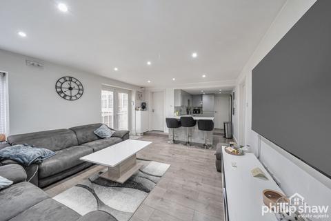 2 bedroom flat for sale, Sudbury Hill, Harrow, HA1
