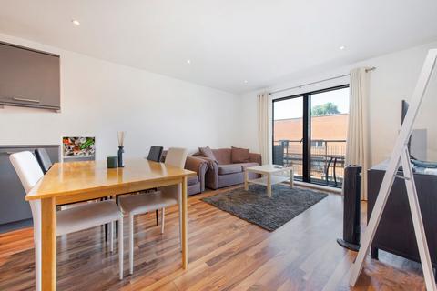 2 bedroom flat for sale, Kings Quarter Apartments, London N1