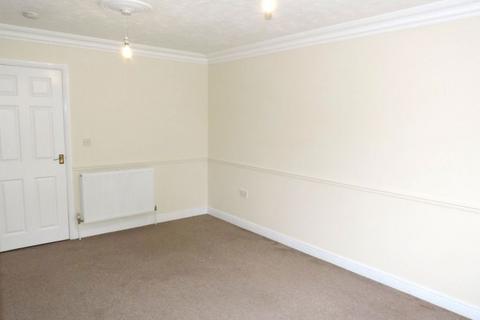 2 bedroom semi-detached house to rent, David Chalmers Close, Woodston, PE2 9ES