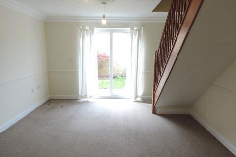 2 bedroom semi-detached house to rent, David Chalmers Close, Woodston, PE2 9ES
