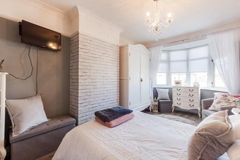 3 bedroom end of terrace house for sale, Northumberland Avenue, Welling, DA16