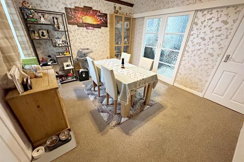 2 bedroom terraced house for sale, Guildford Street, Grimsby, N.E. Lincs, DN32 7PL
