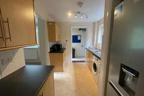 4 bedroom semi-detached house for sale, Elmbank Avenue, Englefield Green, Egham, Surrey, TW20