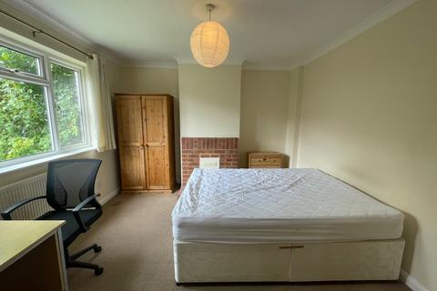 4 bedroom semi-detached house for sale, Elmbank Avenue, Englefield Green, Egham, Surrey, TW20