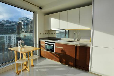 undefined, Baltimore Wharf, London, E14