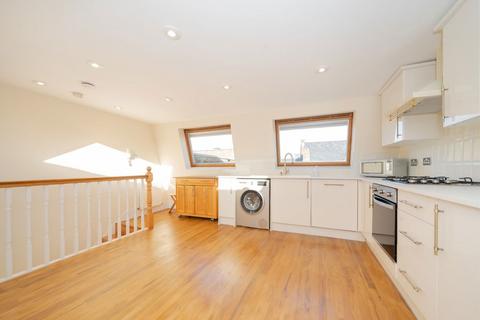 2 bedroom flat to rent, Sherbrooke Road, London SW6