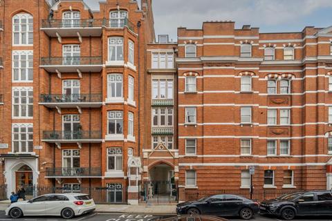 undefined, Romney Mews, London W1U