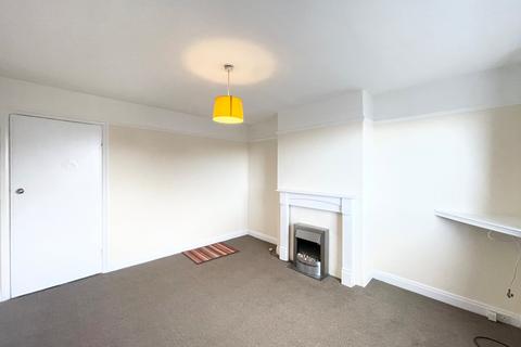 2 bedroom semi-detached house to rent, Hill Court Drive, Leeds, West Yorkshire, LS13