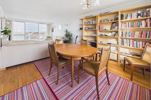 2 bedroom flat for sale, West Beach, Shoreham by Sea