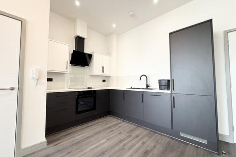 2 bedroom penthouse to rent, Swain Court, Peterborough PE2