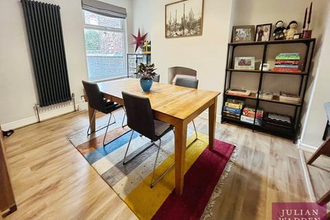 3 bedroom terraced house for sale, Tenby Avenue, Didsbury, Manchester, M20