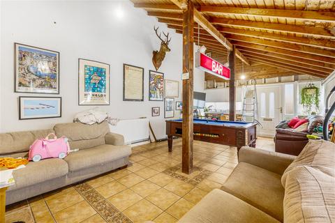 3 bedroom detached house for sale, Garfits Lane, PE21