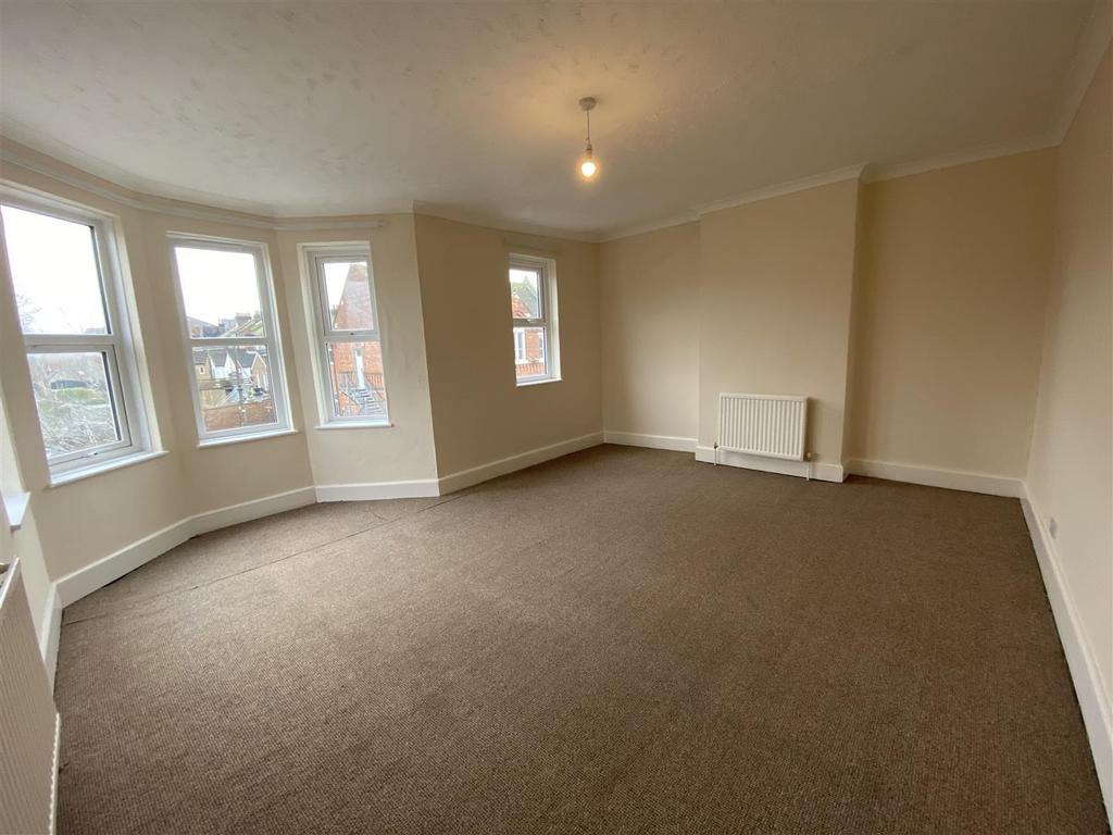Bedroom One.jpeg