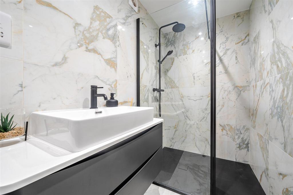 I5.jpg