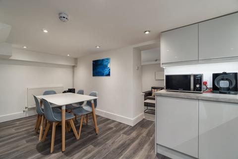 6 bedroom house to rent, Beaumont Road, Devon PL4