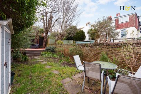 1 bedroom flat for sale, St. Leonards Road, Hove BN3