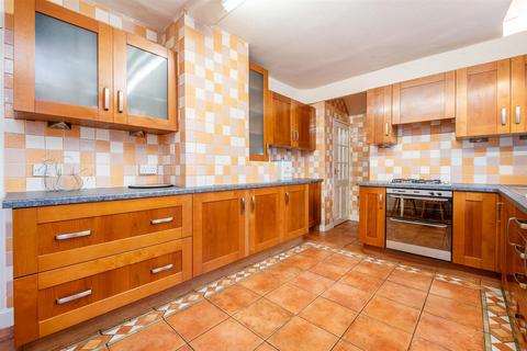 3 bedroom semi-detached house for sale, Stratford Road, Chorley