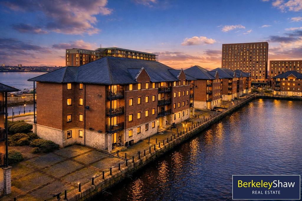 Waterloo Quay external