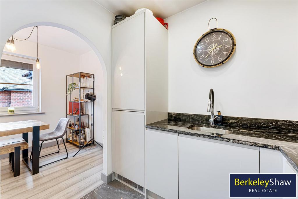 Kitchen (2)