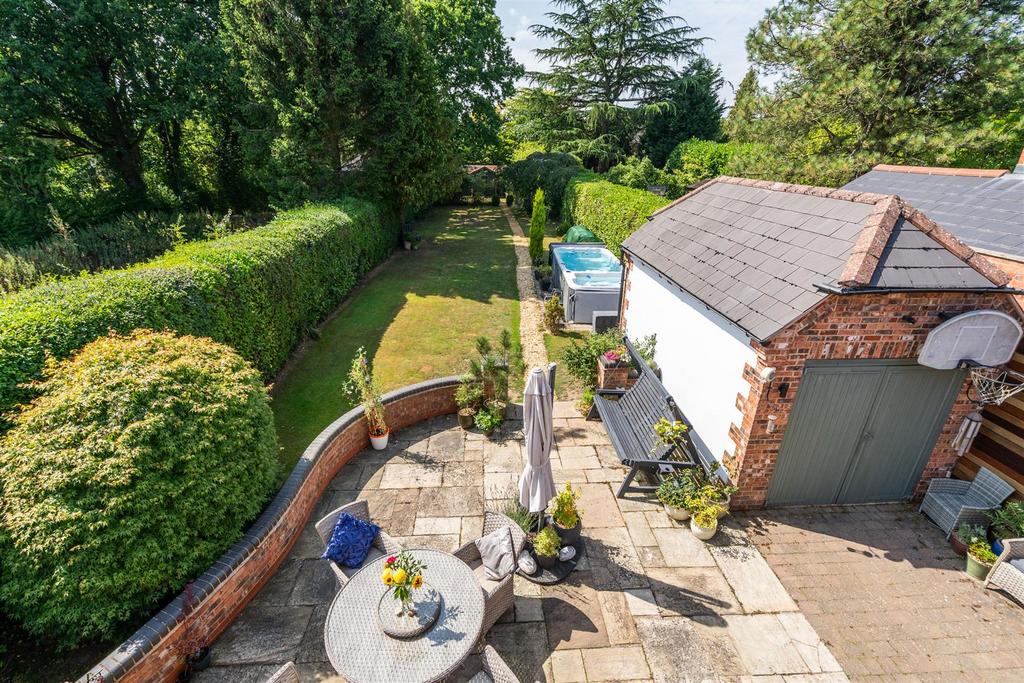 28 Fulford Hall Road 37.jpg