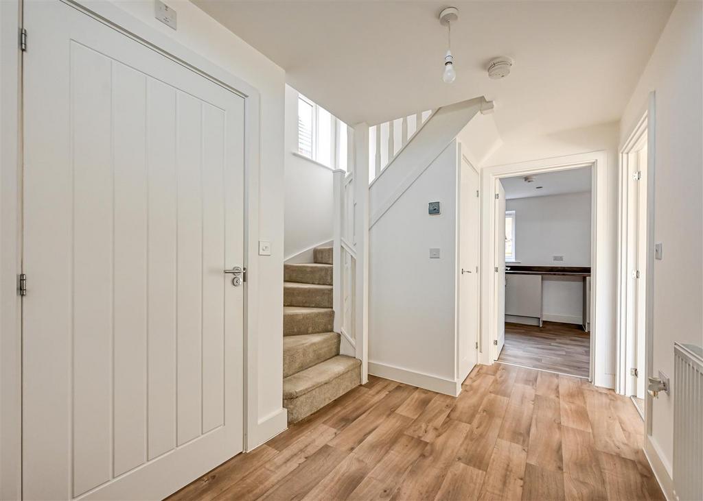 28 Furrow Drive-2.jpg
