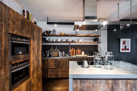 2 bedroom apartment for sale, Cavell Street, London, E1