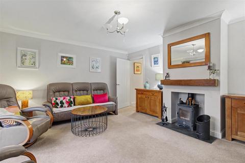 undefined, Modern Large Family Bungalow with Detached Annexe in Dersingham
