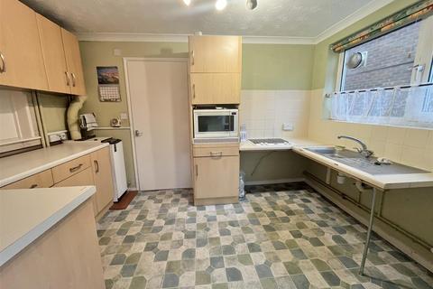 3 bedroom detached house for sale, Ketts Avenue, Wymondham