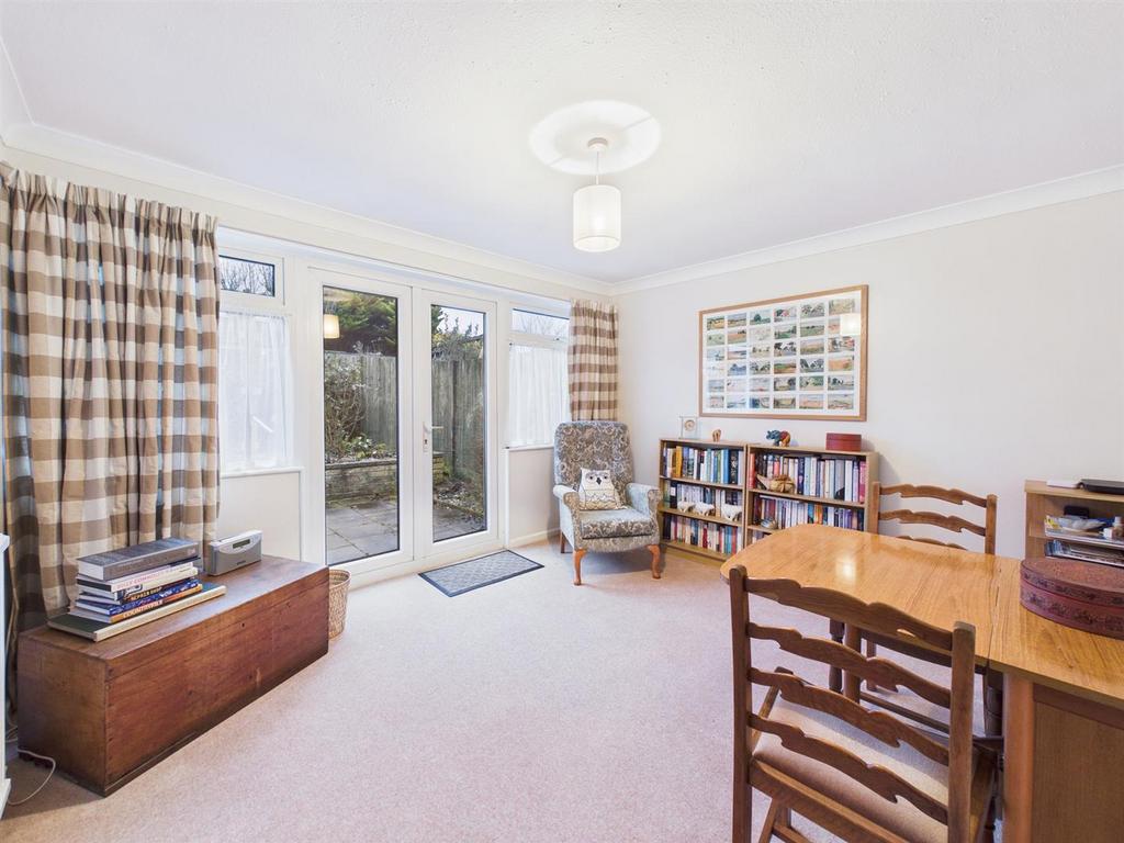 Bedroom: