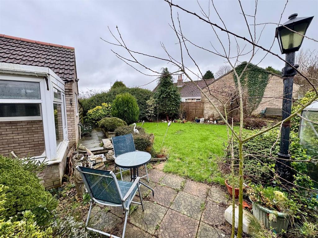 Garden 2.jpg