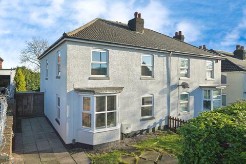 GLENAVON road, Birmingham, B14