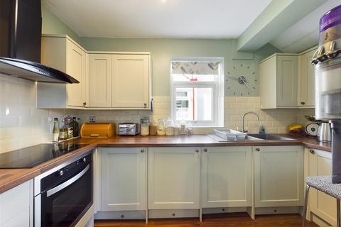 3 bedroom semi-detached house for sale, Borough Road, Bridlington